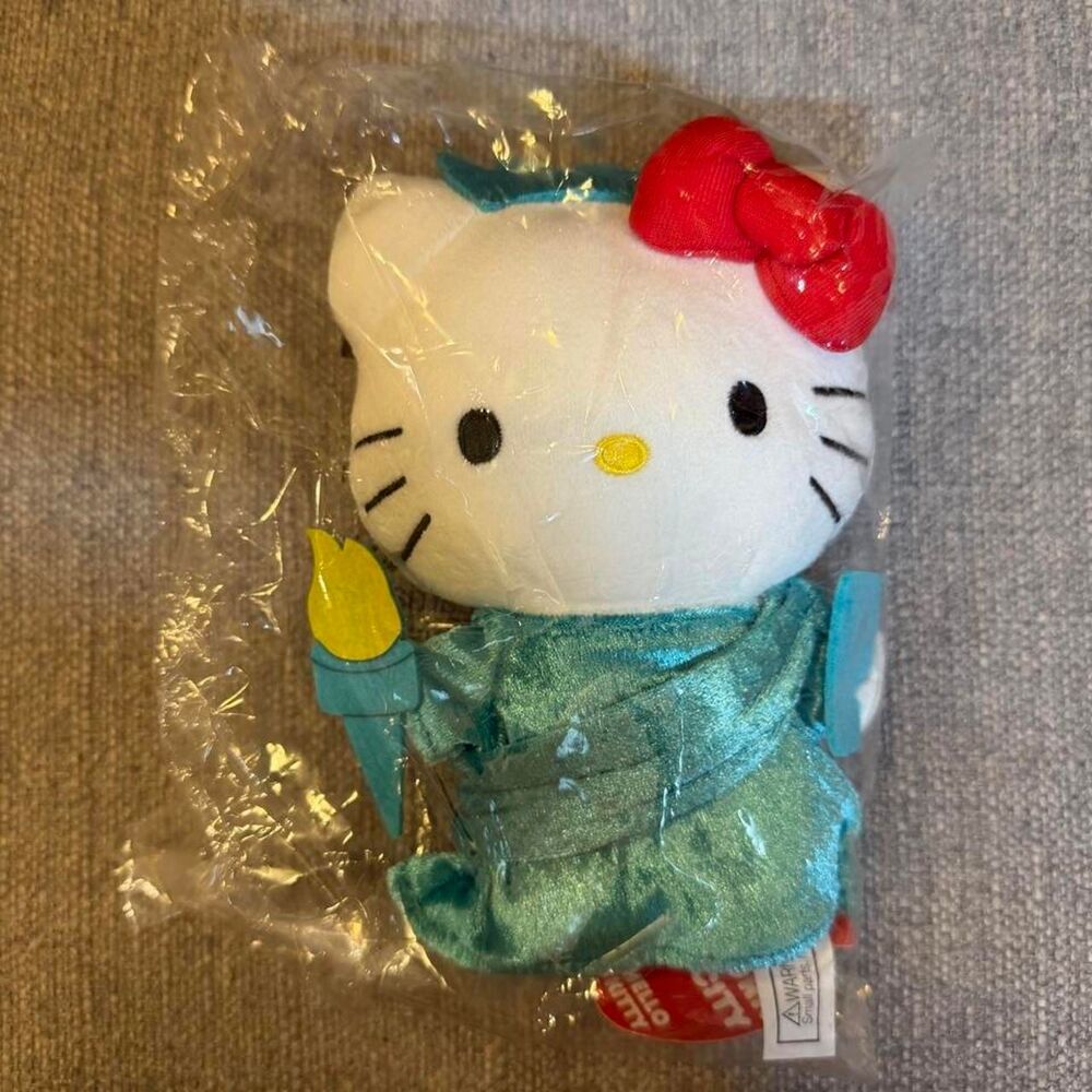 Sanrio Hello Kitty New York City Limited Edition Plush